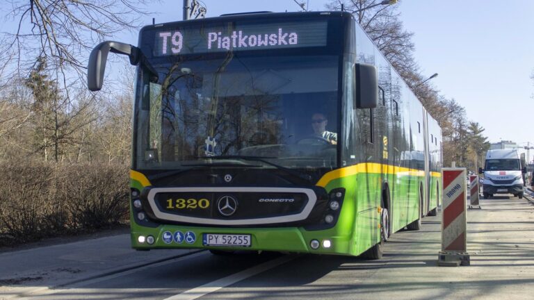 Autobus za tramwaj linii T9